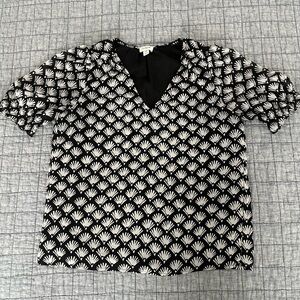 J. Crew Black and White V-Neck Patterned Short Sleeve Blouse